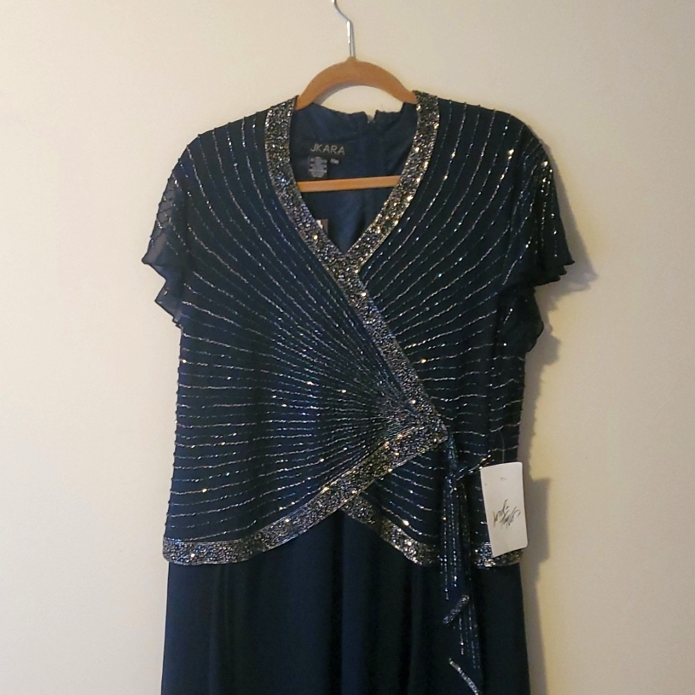 JKARA Loard & Taylor Size 14W Navey Blue Top beaded Dress